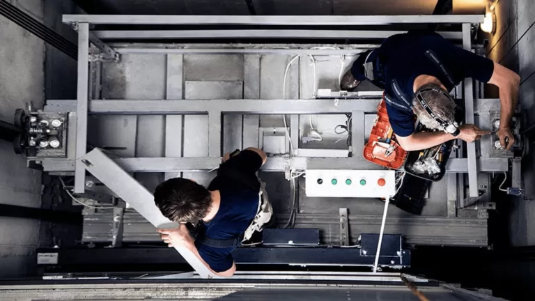 Щербинский лифтостроительный завод может обеспечить регионы лифтами в рассрочку