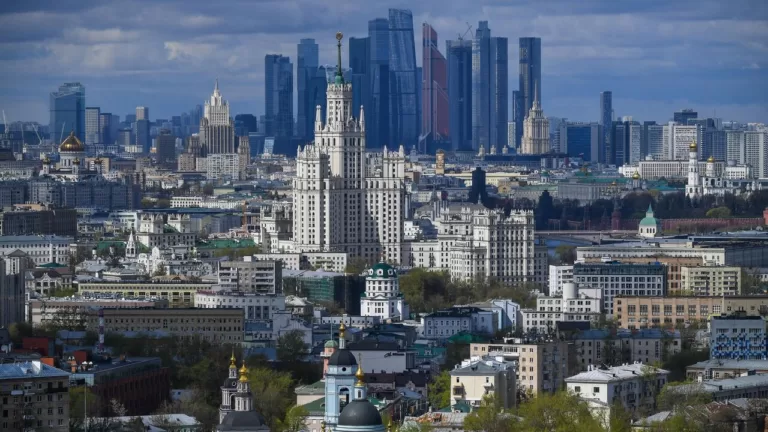 Самые дорогие квартиры Москвы выросли еще на 49%