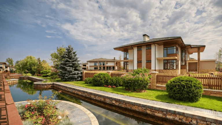 Продавцы элитной загородной недвижимости не успевают за спросом после пандемии