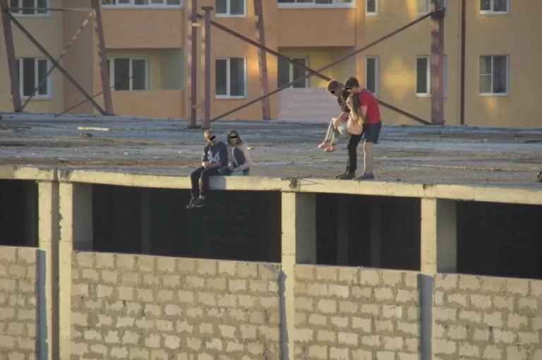 На строительных площадках в России продолжают страдать дети