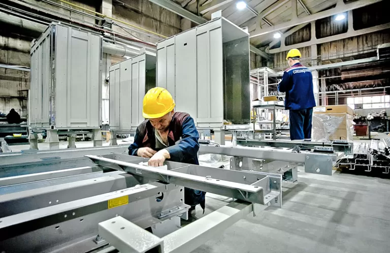 Работу крупнейшей АЭС Индии обеспечат более 40 лифтов Щербинского завода