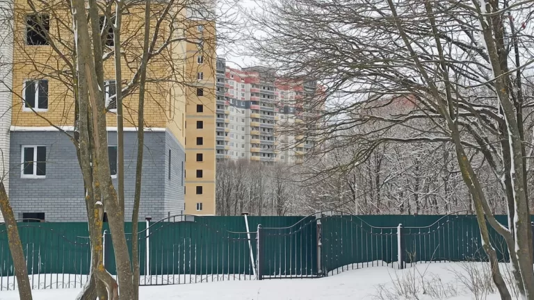 Во Владимире суд отказывается банкротить застройщика