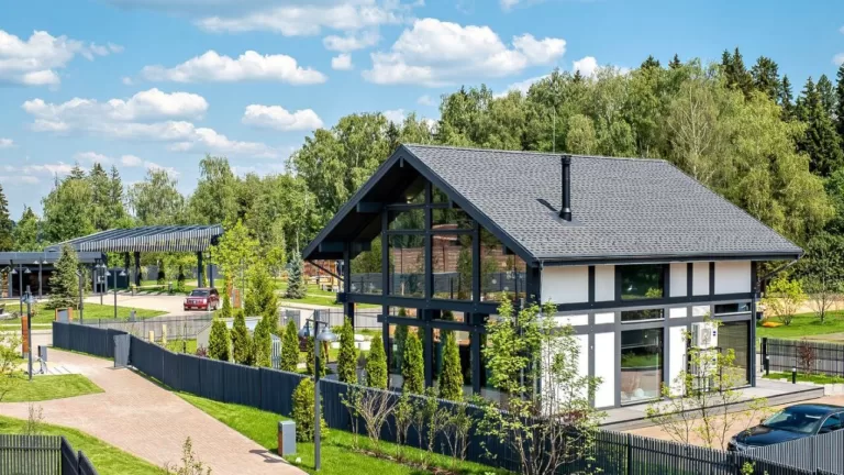 Два крупных девелопера решили объединиться ради строительства коттеджного поселка