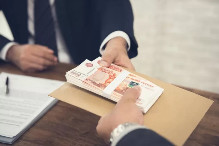 «Проклятая» должность: уже третьего директора департамента строительства Нижнего Новгорода обвинили во взяточничестве