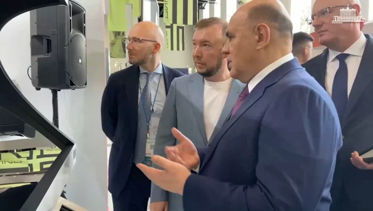 Михаил Мишустин высоко оценил новейшие строительные разработки компании «Аметист Групп»