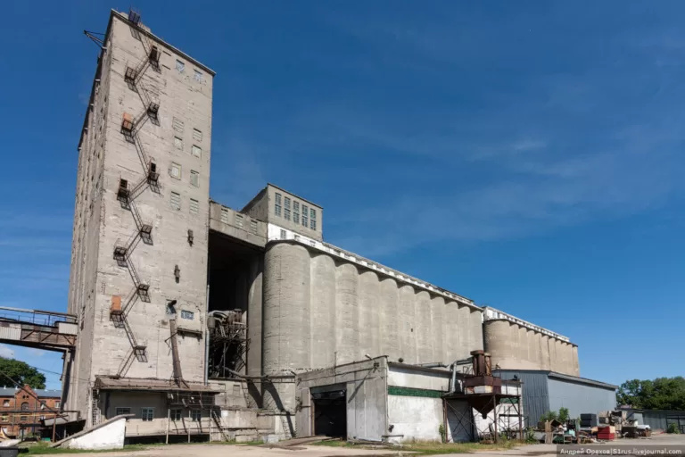 Попытка номер пять: ПИК уже несколько лет пытается через суд добиться сноса заброшенного завода в Нижнем Новгороде