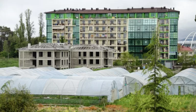 Обанкротившемуся застройщику в Сочи не удалось взыскать убытки