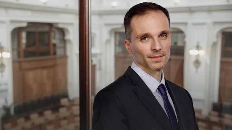 ЦБ: «Застройщики год прожили на «стероидах» околонулевой ипотеки»