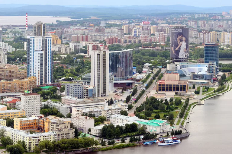 И снова Екатеринбург: мэрия может забрать у застройщиков часть площадок