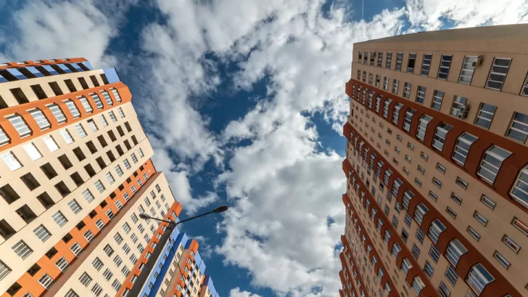 Праздник застройщиков: всего за неделю спрос увеличился аж на 50%