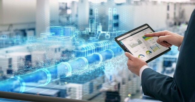 «Роботы уже строят дома»: крупные российские девелоперы рассказали, как проходят процессы цифровизации в их компаниях