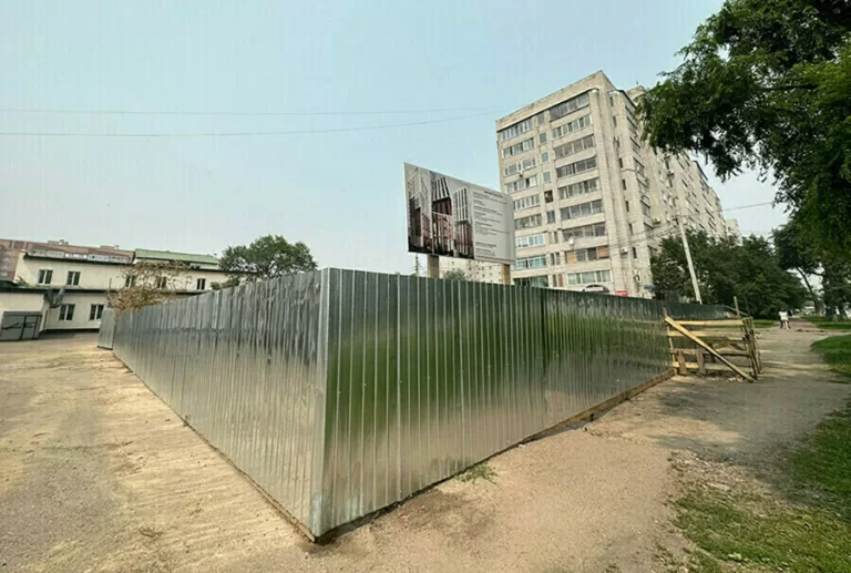 Апелляционная инстанция подтвердила незаконность строительства многоэтажного здания в центре Благовещенска