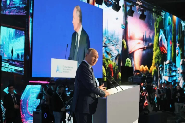 Что Путин рассказал о развитии ИИ в России:
