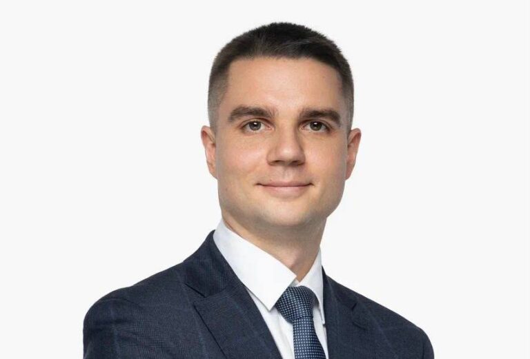 Денис Давыдов, руководитель подразделения ТИМ ДOM.PФ: «Отрасль все еще нуждается в 100 000 профильных ТИМ-специалистах»