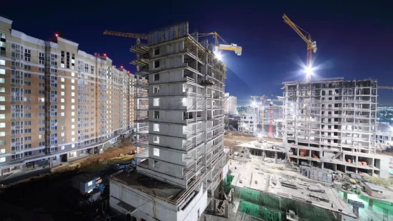 Застройщиков не будут обязывать исполнять рекламные обещания