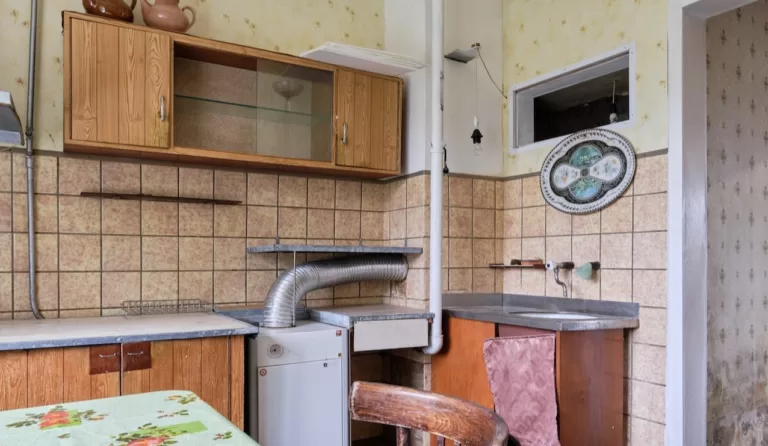 Спрос на вторичное жилье упал почти на 30%