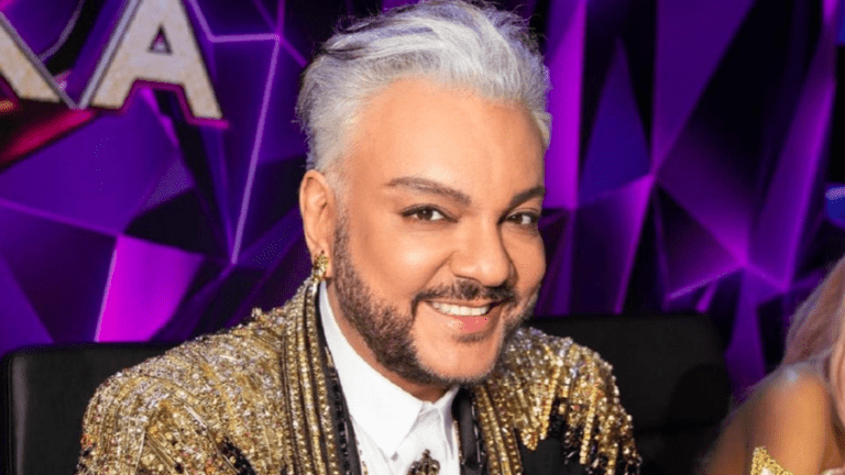 Как выглядят настоящие царские хоромы — где сейчас живет король эстрады Филипп Киркоров