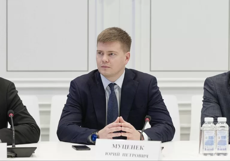 Статс-секретарь – замглавы Минстроя Юрий Муценек прокомментировал для канала «Законы стройки» распространение механизма эскроу на ИЖС