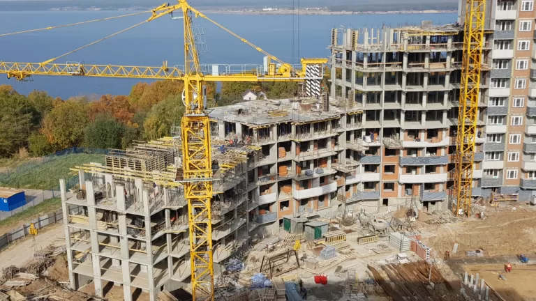 Доля нераспроданных новостроек в России продолжает расти