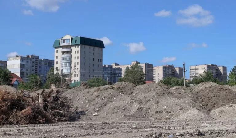 Минстрой РФ сообщил, что градостроительный потенциал земельных участков, которые можно использовать для стройки жилья в Луганской Народной Республике (ЛНР), составляет более 1,2 тыс. га
