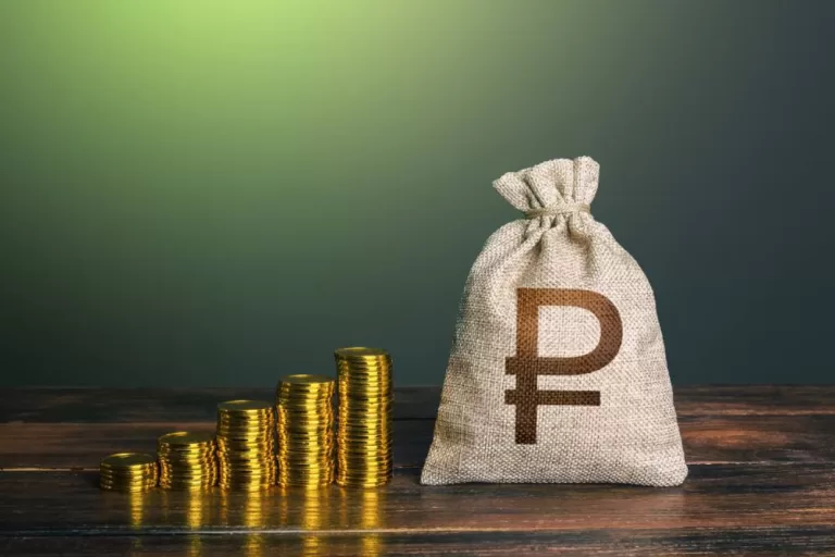 Российские банки уже планируют повышение ставок по кредитным программам после роста ключевой ставки до 19%