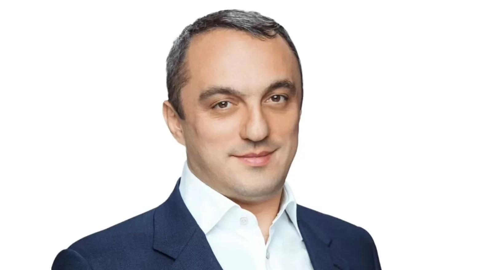 Ваган Арсенович Арутюнян президент AVA фото