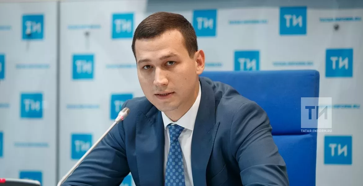 Алмаз Шаукатович Хусаинов заместитель Министра, Министерство строительства и жилищно-коммунального хозяйства Российской Федерации Алмаз Шаукатович Хусаинов заместитель Министра, Министерство строительства и жилищно-коммунального хозяйства Российской Федерации фото
