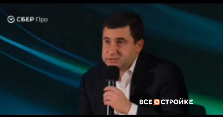 Замглавы Минстроя РФ Никита Стасишин: отрасль ждет серьезное снижение ввода жилья в 2027-2028 годах 