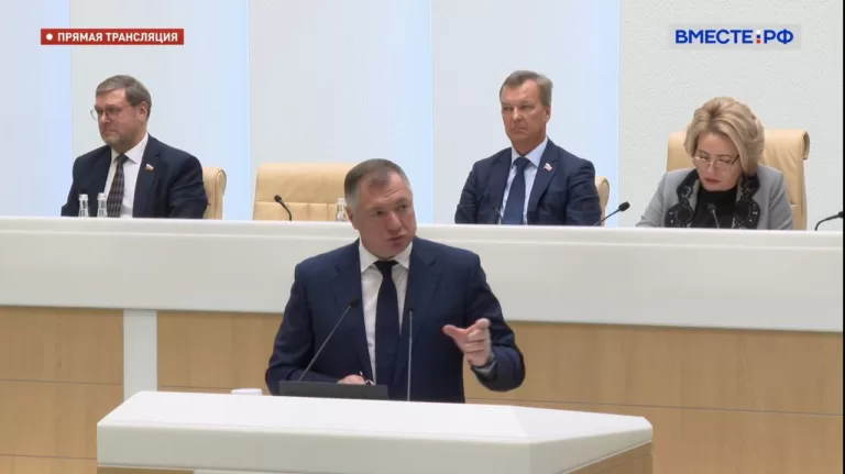 Вице-премьер РФ Марат Хуснуллин выступил на «Правительственном часе» в Совете Федерации