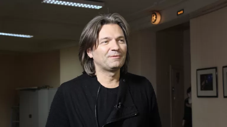 Дом Дмитрия Маликова на Рублёвке: роскошное жильё популярного артиста