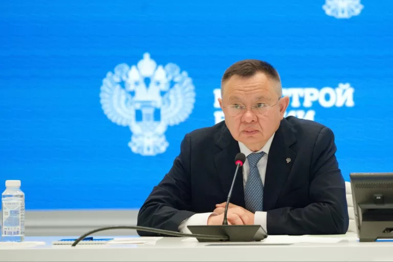 Основное с выступления главы Минстроя РФ Ирека Файзуллина на заседании совета законодателей РФ при Федеральном собрании РФ