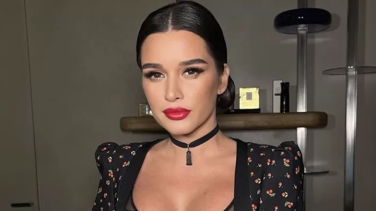 Недвижимость Ксении Бородиной: новая московская квартира и особняк в Подмосковье