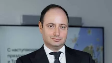 Ряд банкротств девелоперов возможен в России в 2025 году — руководитель аналитического центра ДOМ.PФ Михаил Гольдберг