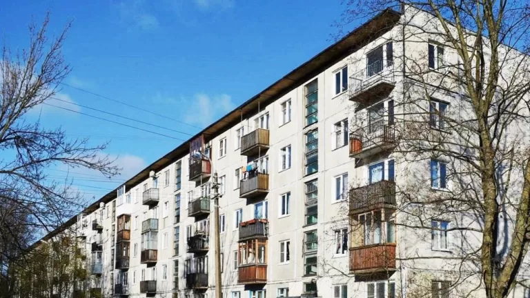 Опубликован список городов, в которых можно взять семейную ипотеку на «вторичку»  