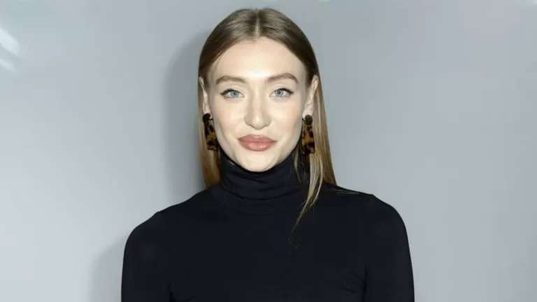 «Сталинка» с видом на Москва-Сити: где живёт модель и телеведущая Мария Миногарова