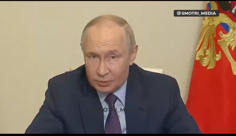 Владимир Путин заявил, что необходимо навести порядок в сфере семейной ипотеки: взимание дополнительных комиссий банками недопустимо