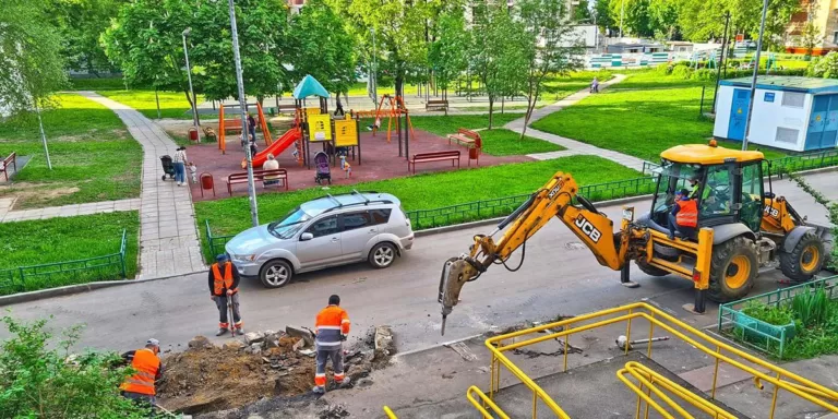 Как жильцам МКД подать заявку на благоустройство двора  