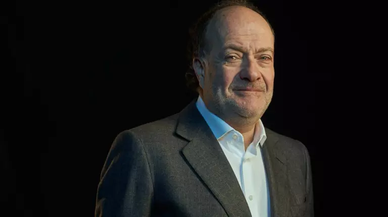 «Старый отель, двери свои открой»: путь к вершинам бизнеса Александра Клячина