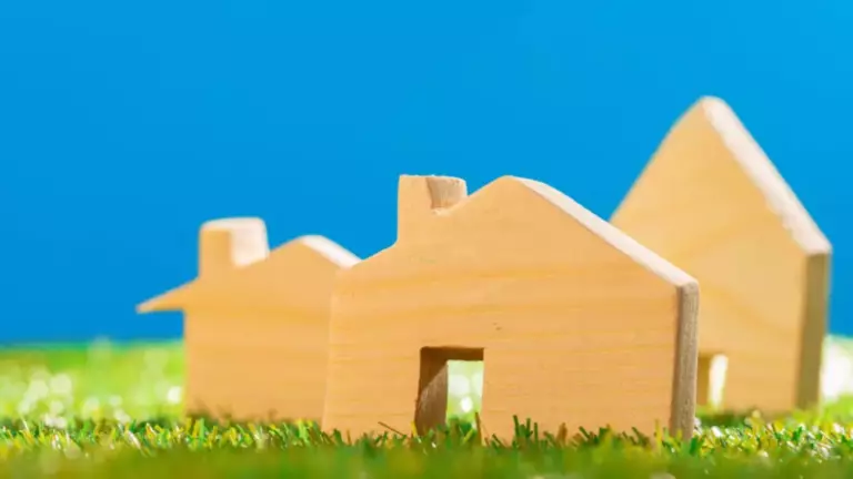 Кто такой титульный собственник и как его права регулируются законом?