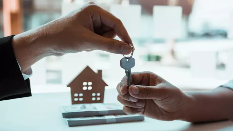 Продажи в кризис: как «1С:Риэлтор. Управление продажами недвижимости» помогает привлекать и удерживать клиентов
