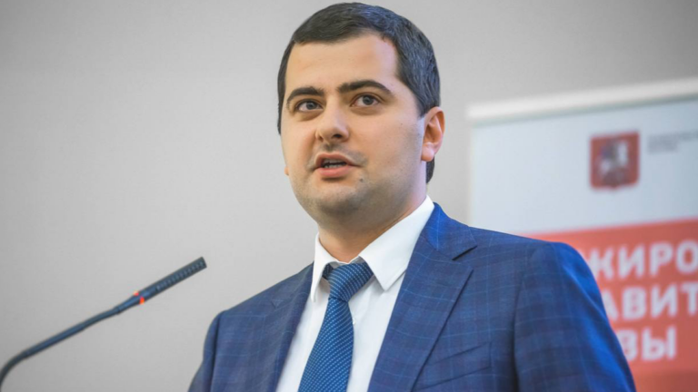 Владислав Овчинский: «Из топ-10 подрядчиков страны, 80% вошли в программу реновации»