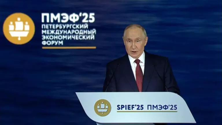 Владимир Путин: «Следует объединить программы льготного кредитования по туризму и сохранению памятников»