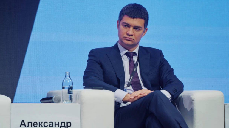 Руководитель «Страна Девелопмент» Александр Гайдуков в рамках Пленарного заседания форума «Движение» высказал предложение