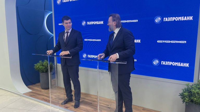 На Движении прошло значимое событие:  Страна Девелопмент и Газпромбанк подписали соглашение о комплексном взаимодействии