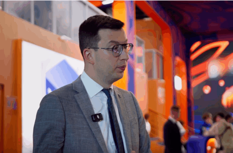 Антон Финогенов,  директор по развитию городской среды ДОМ.РФ: о мастер-планировании и избыточных объектах | Интервью