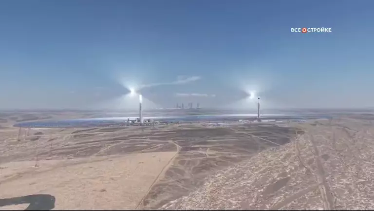 В Китае возвели первую в мире зеркальную электростанцию