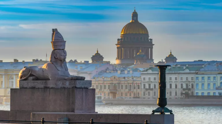 Необычные здания Санкт-Петербурга