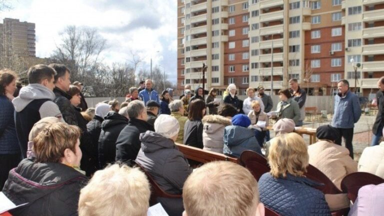 Граждан хотят обязать участвовать в обсуждении проектов благоустройства