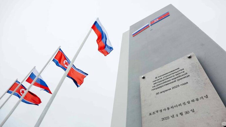 Строительство автомобильного моста между Россией и КНДР: детали и перспективы