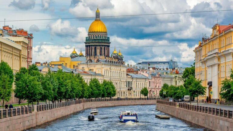 Перспективные районы Санкт-Петербурга: куда выгодно вложиться*